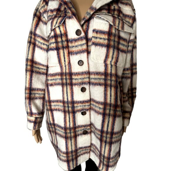 Maurices Plaid Toggle Longline Fuzzy Shacket Size Small - Picture 4 of 8